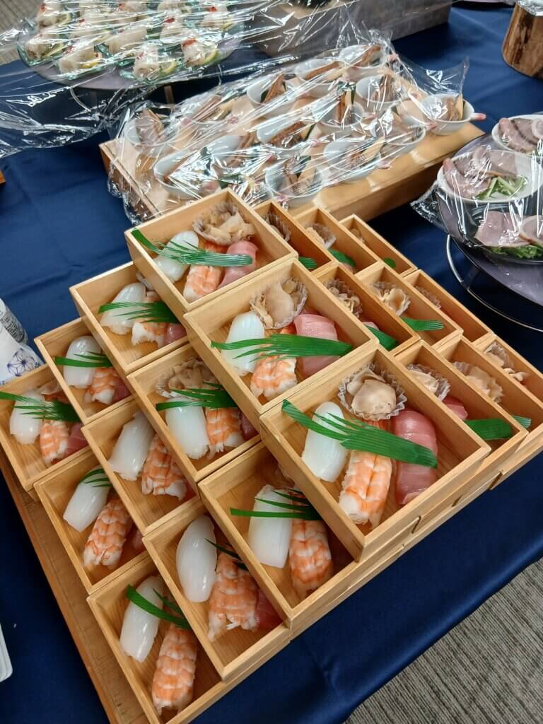 にぎり寿司(3貫)