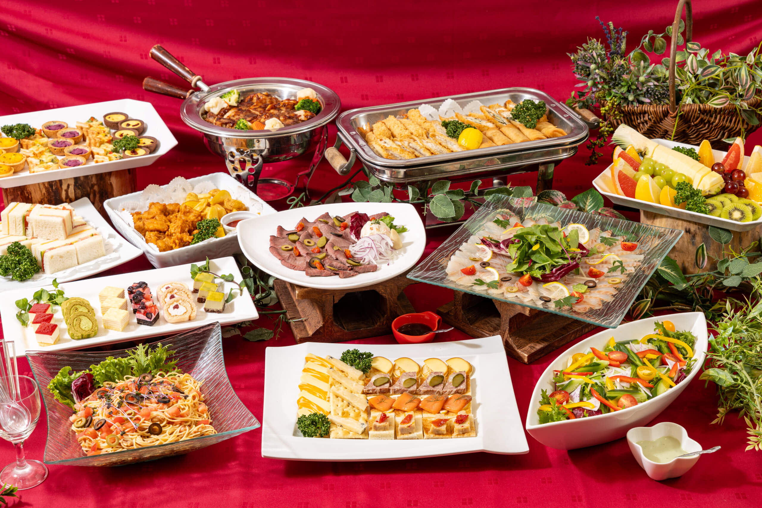 銀の持ち手に美しい黄銅のフォーク２点（デザート、オードブル用） Amazon.co.jp: Luxshiny ステンレス製フルーツフォーク 2本爪デザート