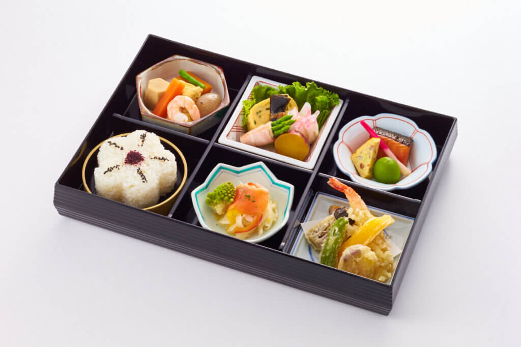 伊万里（会席膳）