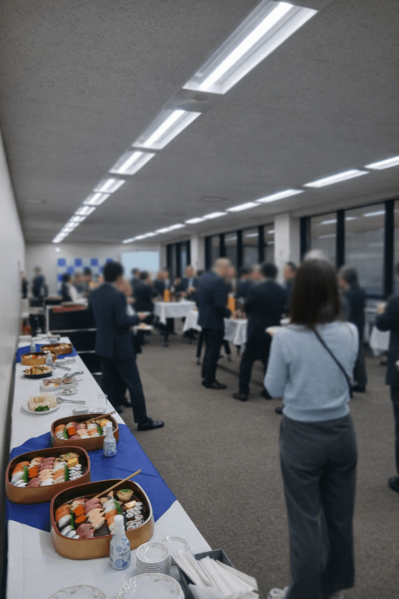 工学院大学パーティーの様子